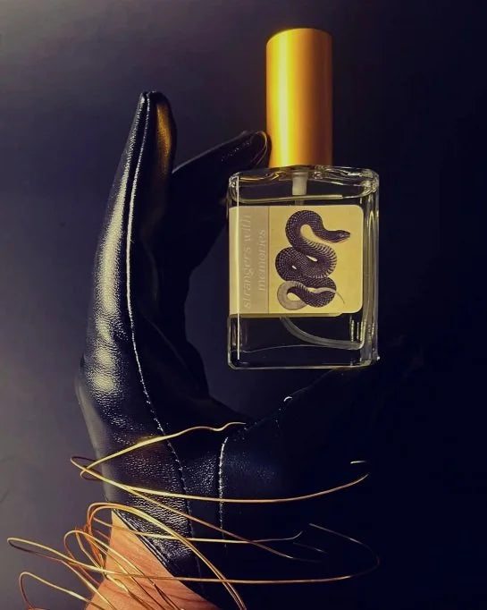 Harbinger 'Strangers With Memories' Parfum - Multiple Sizes