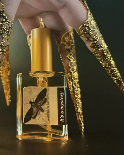 Harbinger 'It's a Mystery' Parfum - Multiple Sizes